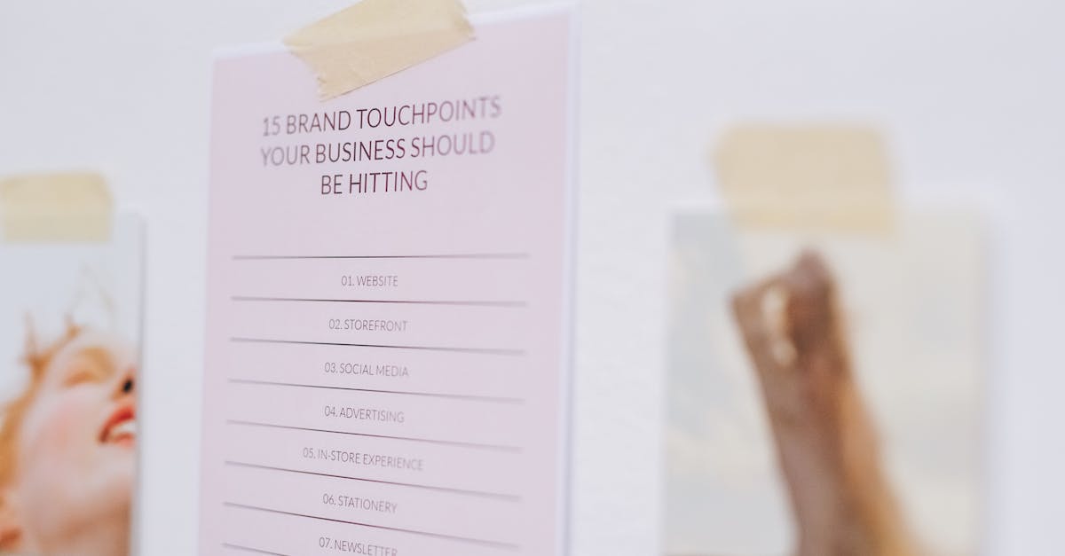 découvrez comment élaborer une stratégie de marque efficace pour renforcer votre identité, engager vos clients et stimuler la croissance de votre entreprise. apprenez les clés d'une communication cohérente et percutante qui vous démarquera sur le marché.