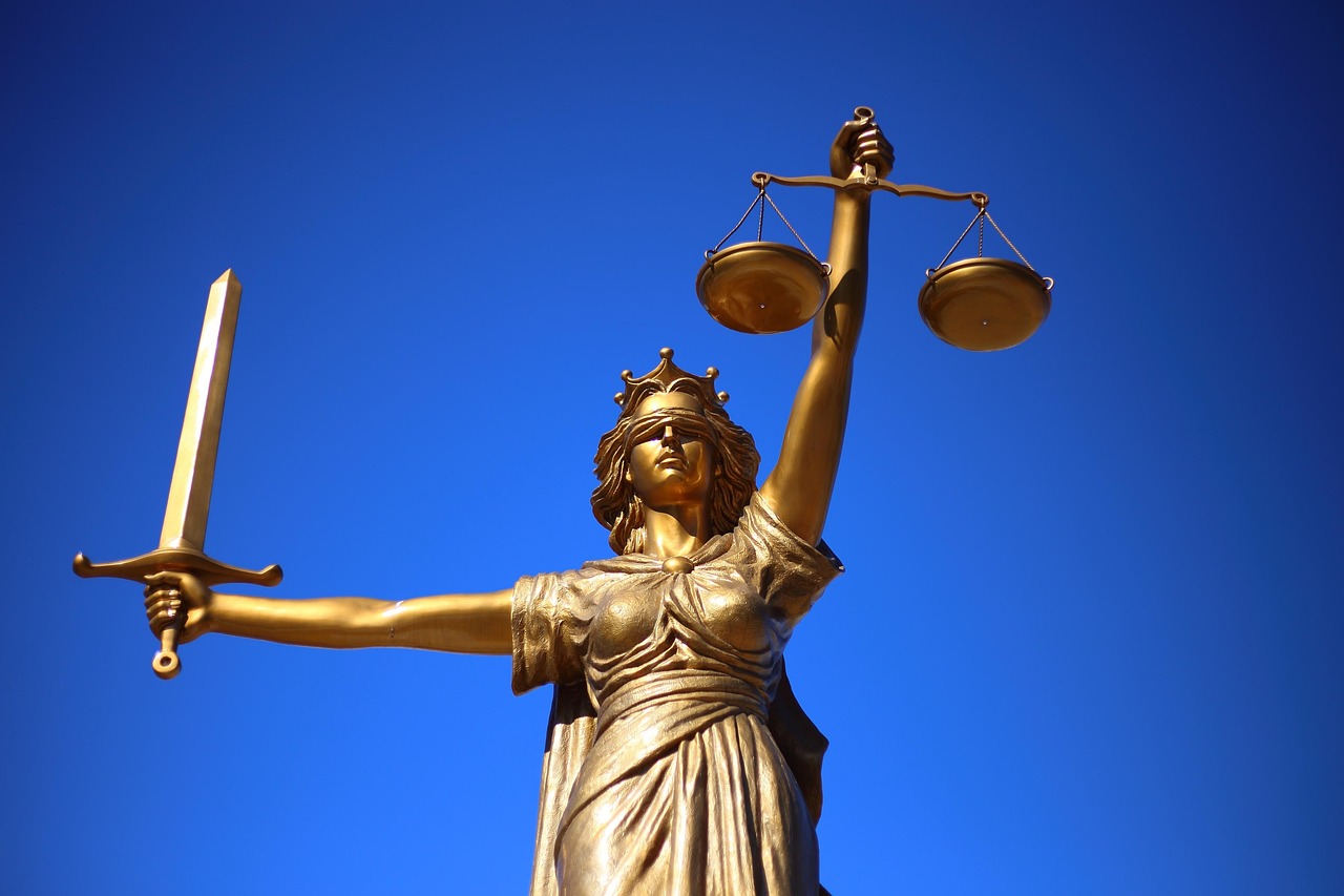 découvrez les différentes voies de recours légales qui s'offrent à vous pour défendre vos droits en cas de litige. informez-vous sur les procédures, les délais et les conseils pratiques pour naviguer efficacement dans le système juridique.